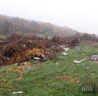 Симитли на бунт заради незаконно сметище