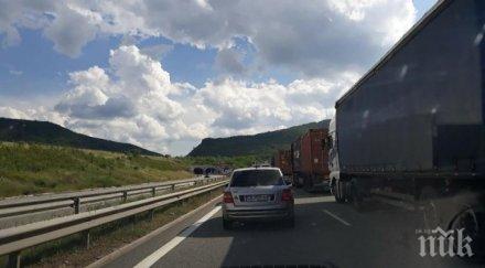 отново спират движението магистрала люлин