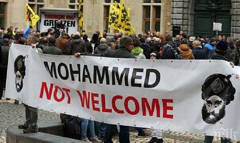 КРУТИ МЕРКИ! Австрия закрива джамии и експулсира имами