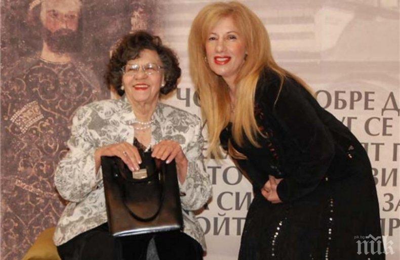 САМО В ПИК И РЕТРО! Стоянка Мутафова се поднови за лятото, прекарва цял ден в салон за красота (СНИМКИ)