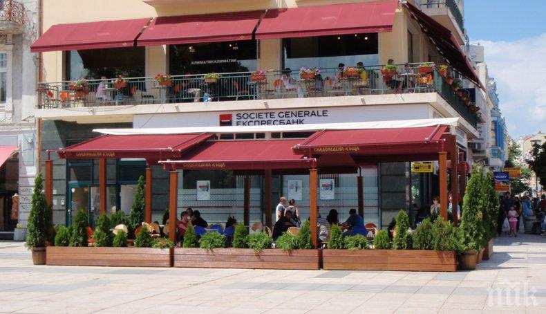 Китайска туристка обрана посред бял ден в Пловдив! Остана без чанта, банкови карти и пари 