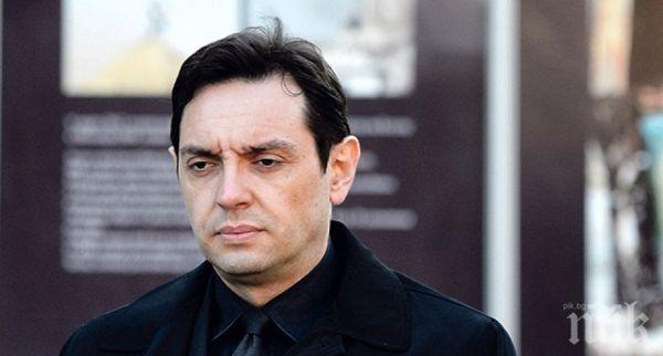 Сръбският военен министър: Майданът в Украйна е работа на западните специални служби
