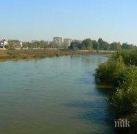 Марица помътня край Пловдив, причината остава неясна