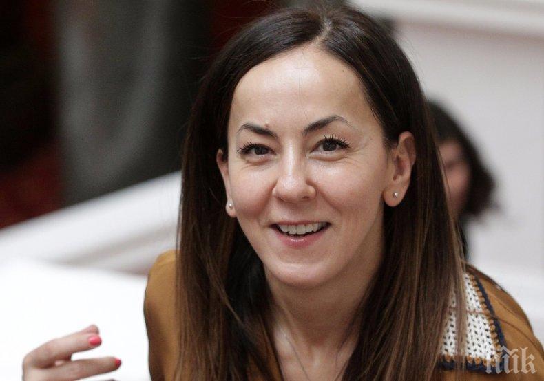 Мария Стоянова от СЕМ се завръща в БНТ