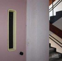 Поредна агресия! Издирват мъж, блъснал пенсионер пред асансьор в Пловдив