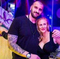 ИДЕ МАЛКО КЪРТИЧЕ! Емо Къртицата се разгони! Натиска жена си за бебе на морето 