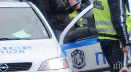 годишен заби порше кайен крайпътно дърво бяла слатина снимка