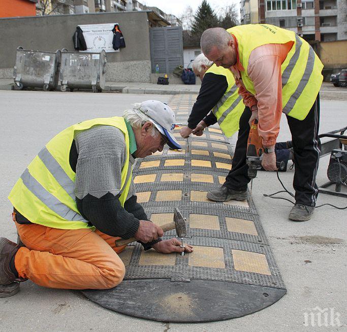 Български фирми в Белгия удържат пари за храна и нощувки