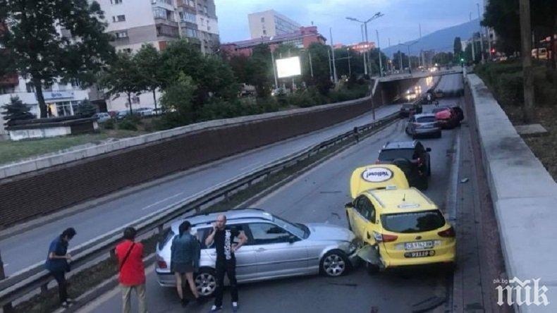 Верижната катастрофа в София - причинена от пиян шофьор