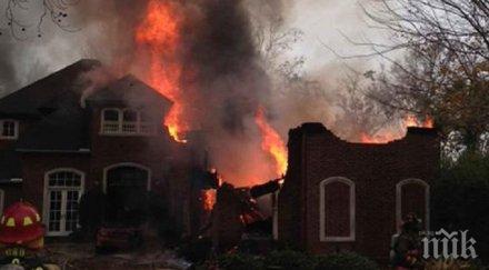 драма финландец запали къщата отърве змия