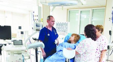 пик ретро аня пенчева болница снимка