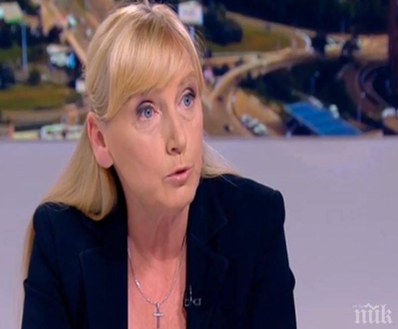 Елена Йончева: Как да ни охранява един полицай с мизерна заплата, той няма самочувствие?!
