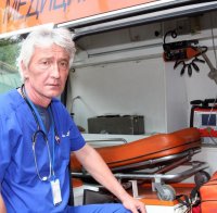 Битият лекар от Спешна помощ ще съди нападателите си 