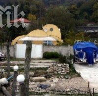 Мощен взрив събори гаража на общинска съветничка от ГЕРБ във Варна