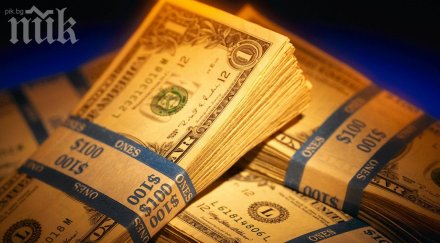 бюджетният дефицит 2864 млн април