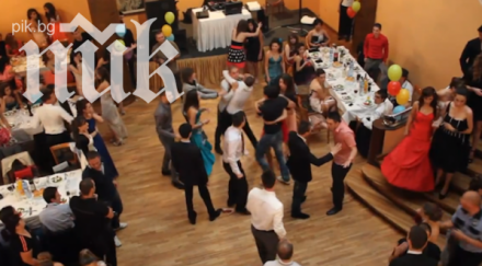 директорката абитуриентите побойници защитиха съученик