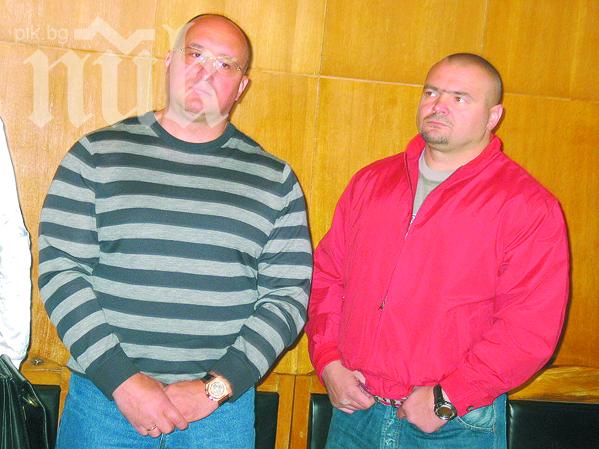 Хората на братя Галеви тормозени в затвора