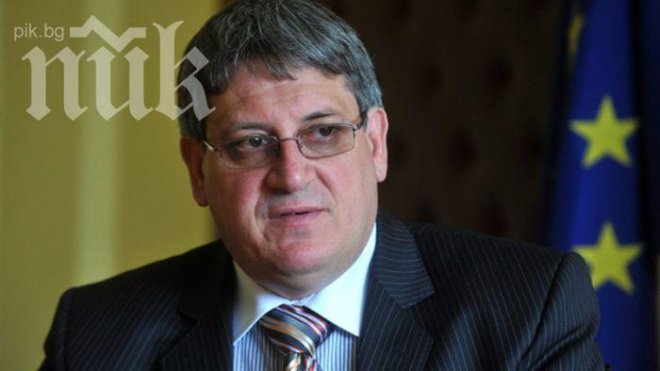 Д-р Пламен Цеков: Няма риск за бюджета на НЗОК