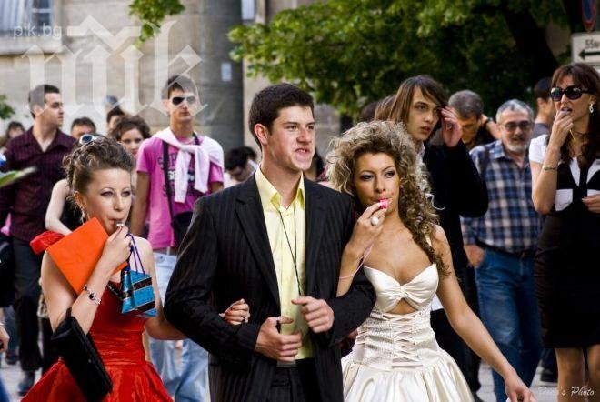 Абитуриенти с ревю в Благоевград