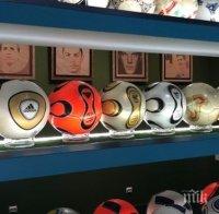 КОЛЕКЦИОНЕР! Руски рефер си направи музей с 800 футболни топки