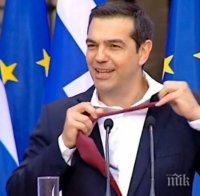 Ципрас се издокара пред ЕС с вратовръзката на Заев 