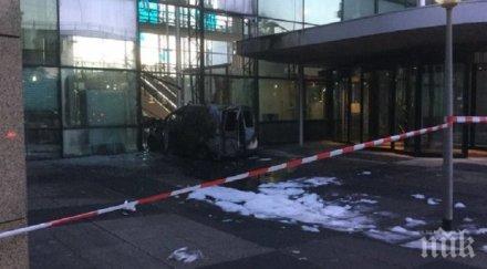 атака шофьор вряза микробус офиса холандски вестник