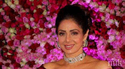 наградиха посмъртно звездата боливуд шридеви капур