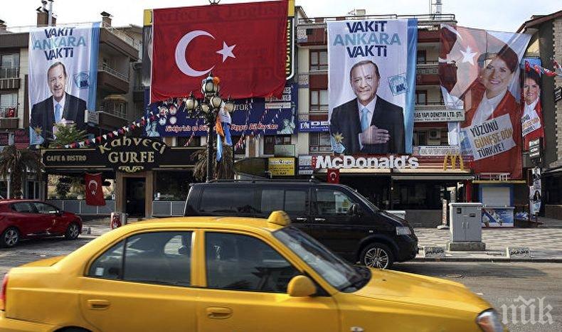 Правосъдният министър на Турция обяви, че изборите протичат спокойно