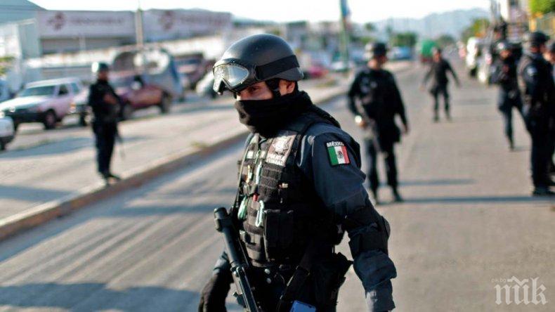 ЧЕЛЕН ОПИТ! Арестуваха всички полицаи в град в Мексико 