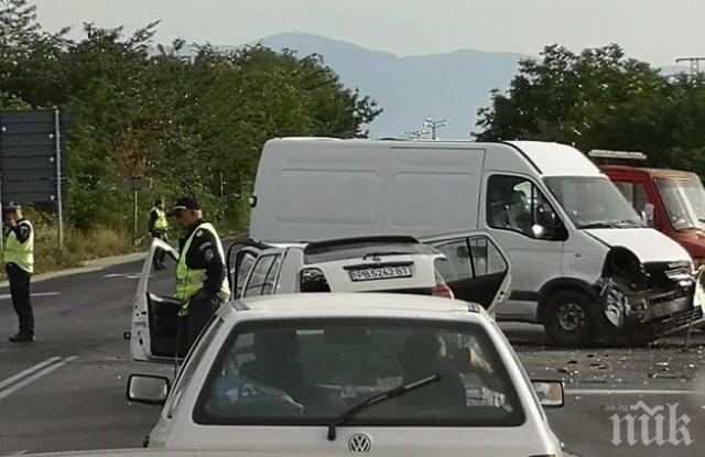 Пиян шофьор предизвикал катастрофата с ранени край Пловдив