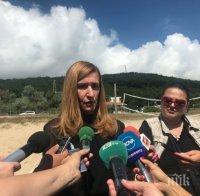 Николина Ангелкова с изненадваща проверка на плажа в Шкорпиловци - откри сериозни нарушения