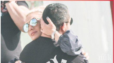 пик ретро сгодената златка райкова чужд мъж папарашки снимки