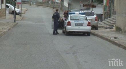 драма пометеното патрулка момиче остава кома