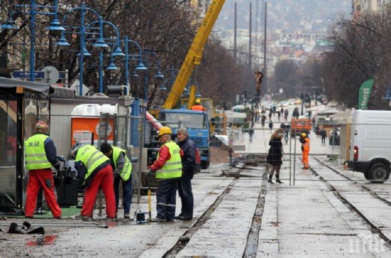 ЛЕТНИ ТАПИ! Нов мащабен ремонт ще изнервя столичните шофьори през юли