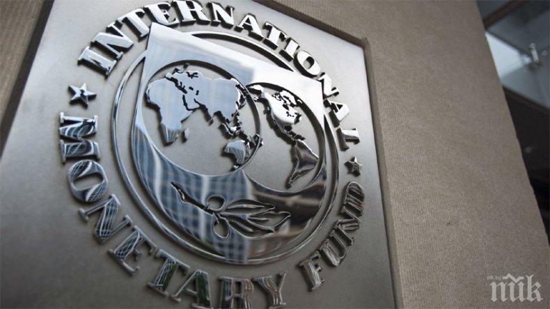 МВФ очаква пълно завръщане на Гърция на пазарите