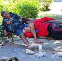 Бездомници окупираха гарата в Пловдив, вдигат щури купони до зори