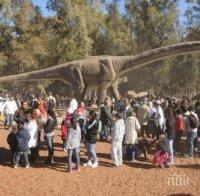 Живи динозаври завладяват Морската градина на Варна