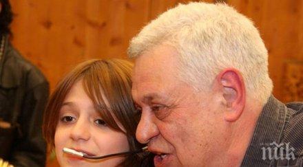 естрадна легенда тодор трайчев събра живота моноспектакъл гледате