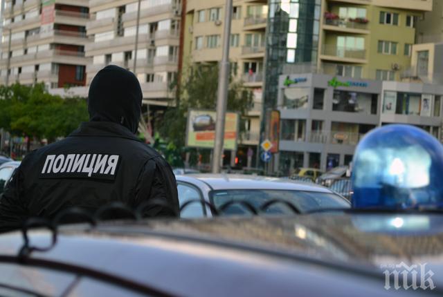 УДАРНА АКЦИЯ! ГДБОП арестува 17 души за наркотици в София