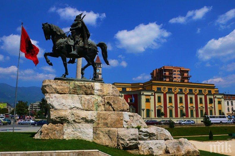 Всеки албански гражданин се ражда с дълг от 3 хиляди евро
