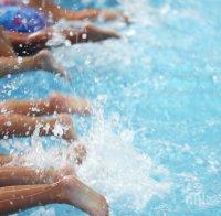 Силната миризма на хлор в басейна е лош признак
