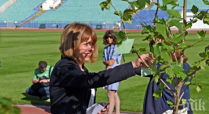 Йорданка Фандъкова обяви, че 15 паркове и градини в София ще бъдат обновени
