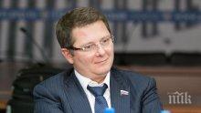 БРУТАЛНО! Пребиха руски депутат заради зарязана фатална красавица (СНИМКА)