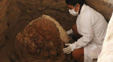 археолози откриха голям погребален комплекс инките перу