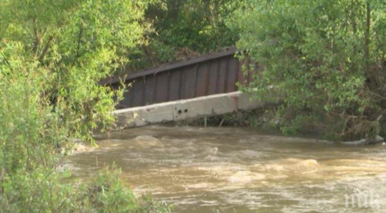 Продължава издирването на 6-годишното момиченце, изчезнало в река Луда Яна