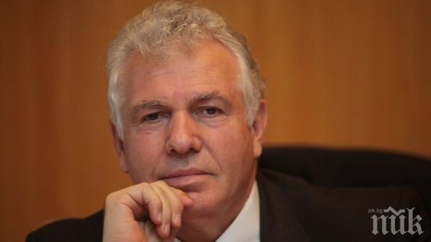 Шефът на метрото: новите влакове са автоматични, но ще имат и машинист