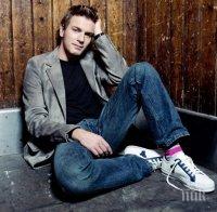 СЕМЕЙНИ ВОЙНИ! Щерката на Юън Макгрегър оплю любовницата му