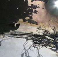 ИЗВЪНРЕДНО! Табло с електромери подпали блок в центъра на София (СНИМКИ)