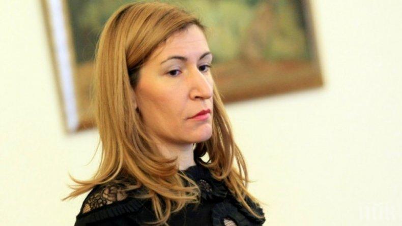 Ангелкова: Изграждането на Единна система за туристическа информация ще позволи да се води по-успешна борба със сивия сектор