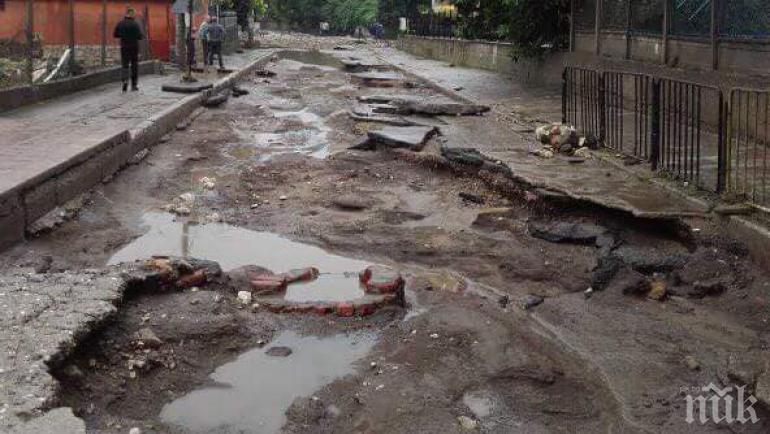 Министър Нанков ще провери възстановителните работи след наводнението в Мизия
